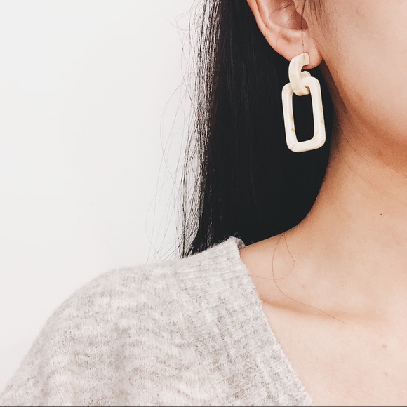 Resin Chic Marble and Coffee Square Drop Earrings - Picture 7 of 8